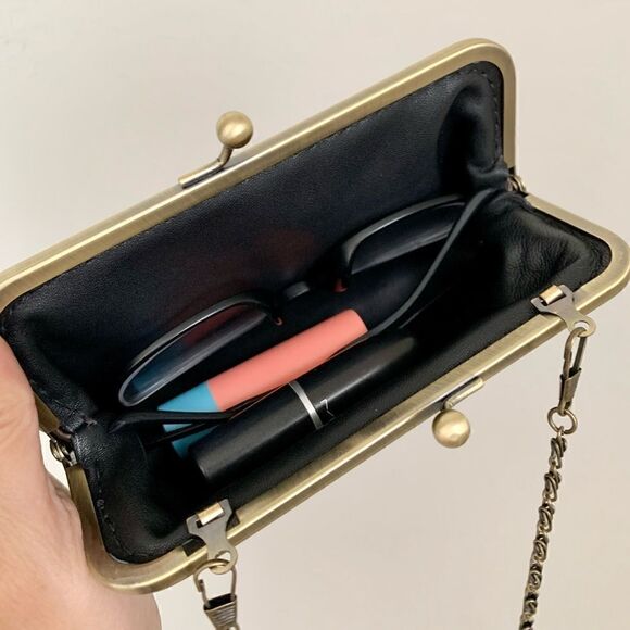 Handmade Vintage style Genuine Embossed Leather Kisslock Mini Clutch/Crossbody - Picture 13 of 15